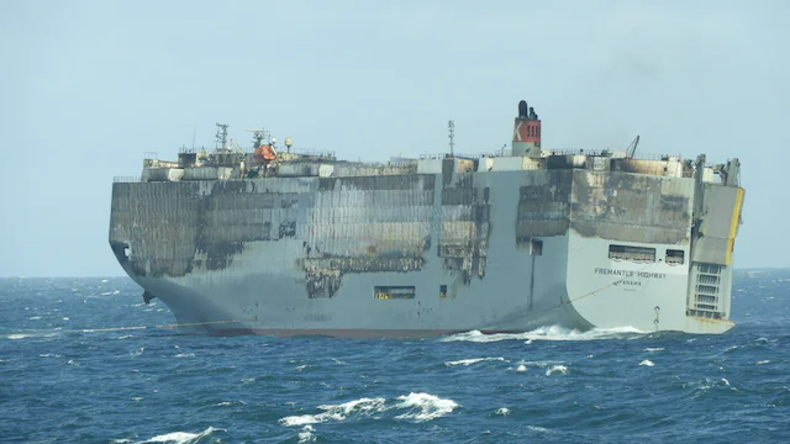Fremantle Highway ro-ro casualty in the North Sea