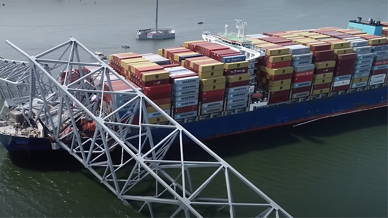 Baltimore bridge collapse with Dali containership and infrastructure