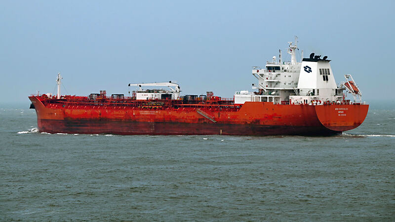 Combined chemical and oil tanker Bow Hercules at sea