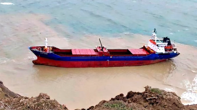 Happy Aras run aground off Türkiye’s Datca peninsula