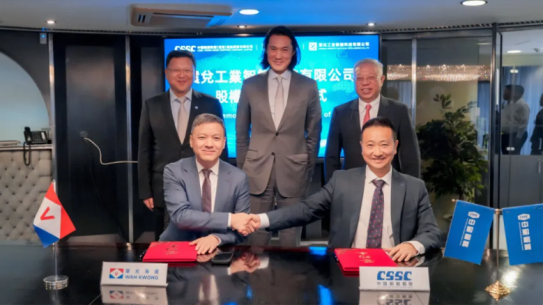 Wah Kwong and CSSC Shipping signed a deal in Hong Kong
