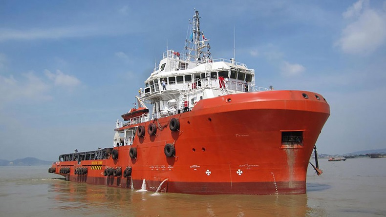 Nam Chong anchor handler