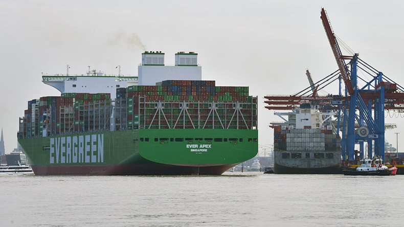 Containership Ever Apex at Hamburg