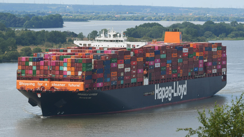 Hapag-Lloyd's LNG-fuelled containership