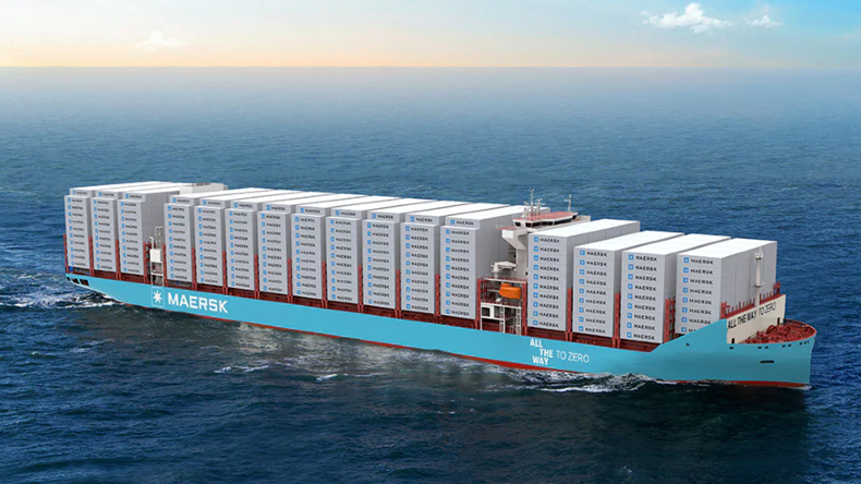 Yangzijiang 9000 teu methanol fuel boxship  