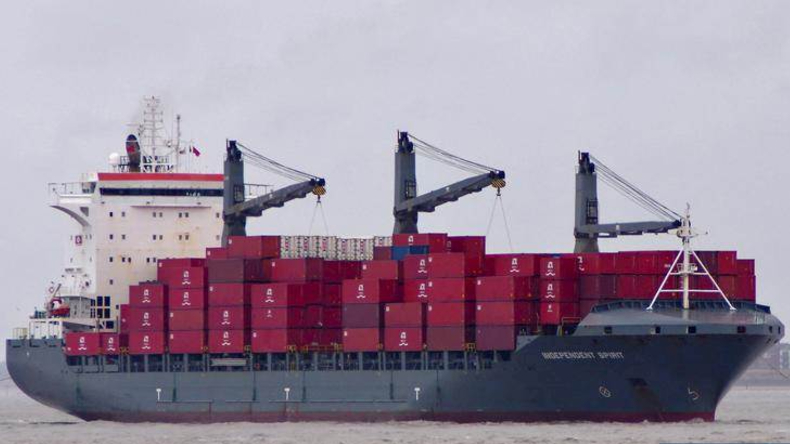 Independent Spirit containership 