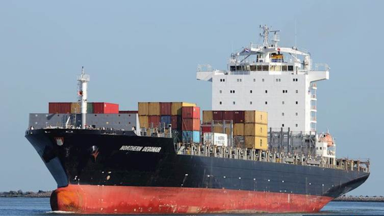 Northern Debonair_3,700 teu