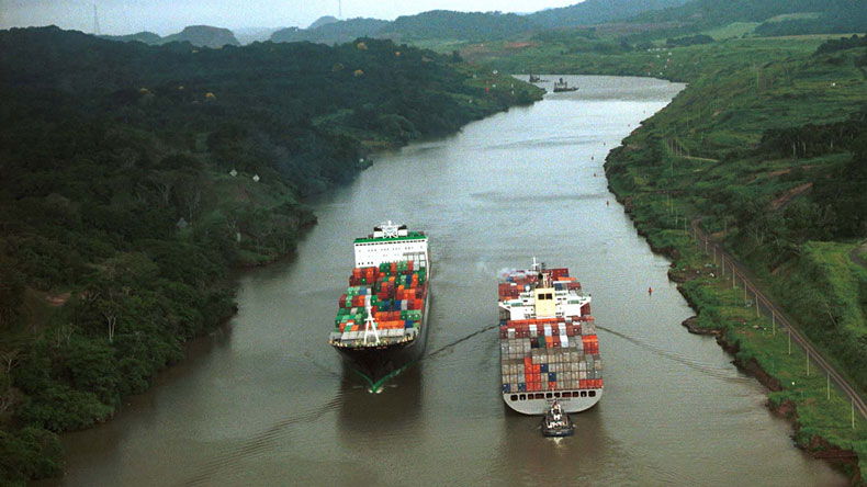Two panamax conatiner vessels