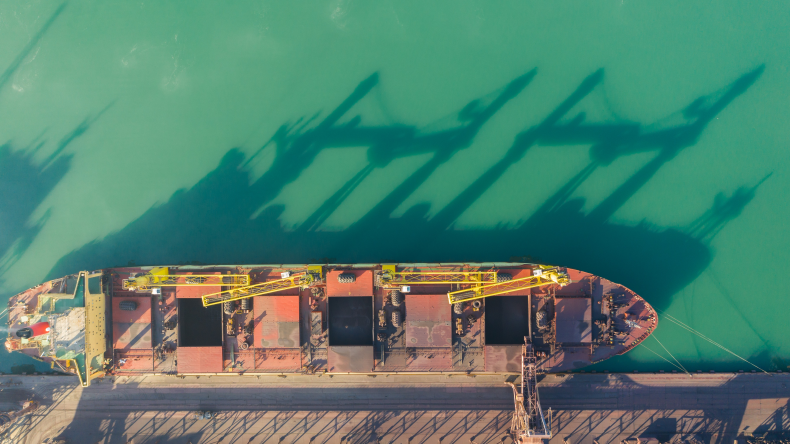 bulker loading coal by adobe