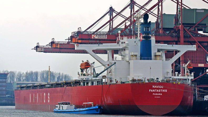 Navios Fantastiks