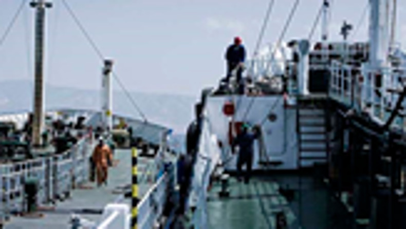 bunkeringbarge_cropped