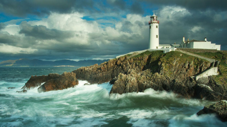 Farnad lighthouse Ireland