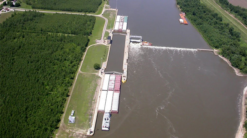 LaGrange lock, Illinois River