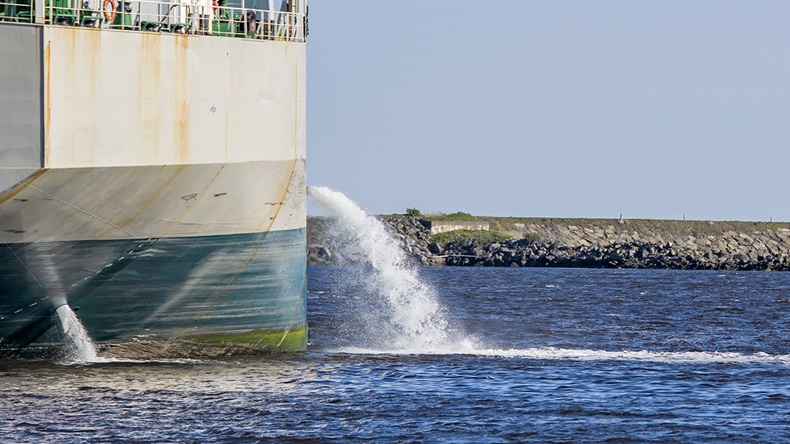 Ballast water discharge