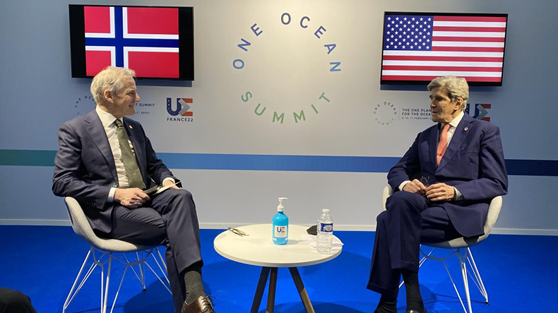 Norwegian Prime Minister Jonas Gahr Støre and US Special Presidential Envoy on Climate John Kerry at One Ocean Summit