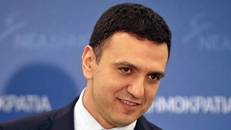 Greek shipping minister Vassilis Kikilias