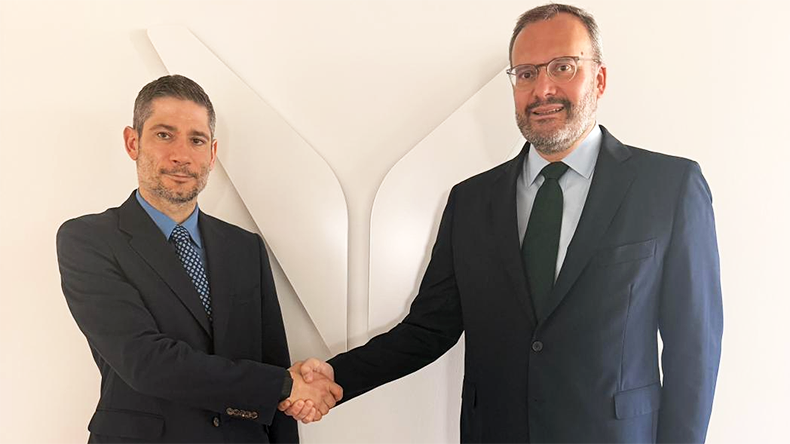 V Group’s Vyron Vasileiadis (left) with newly-appointed Venergy managing director George Poularas