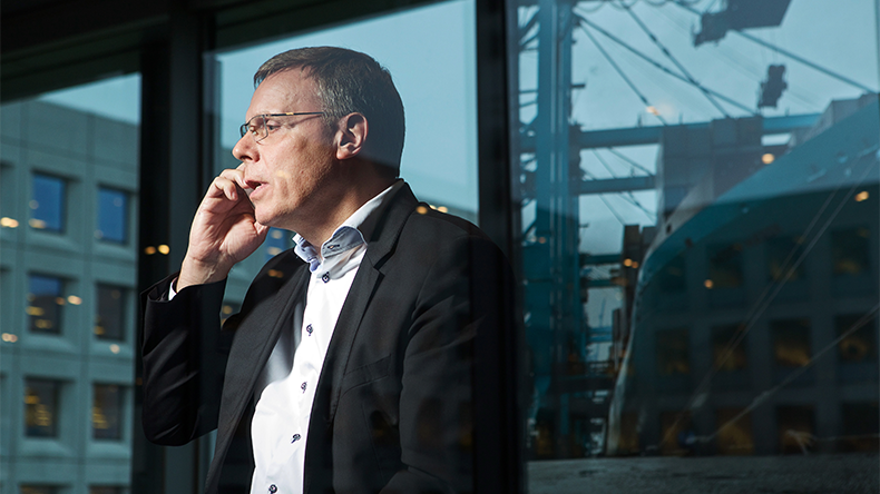 Headshot of Lars Henneberg from Maersk