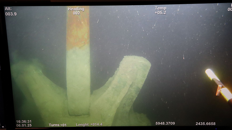 Eagle S vessel anchor on the seabed
