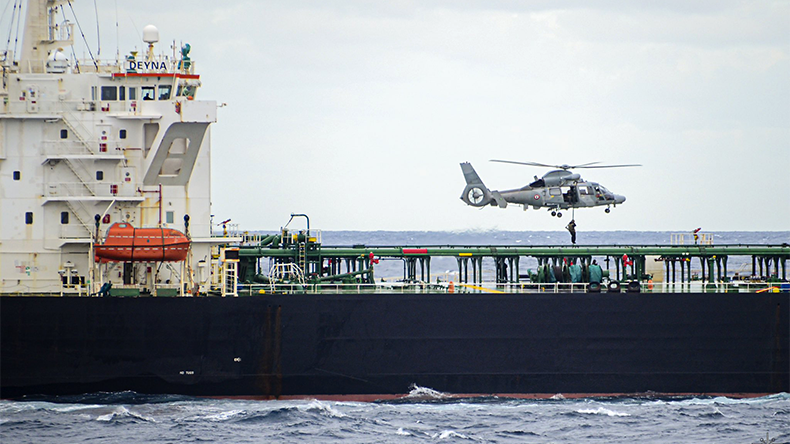 Deyna tanker being boarded by French forces