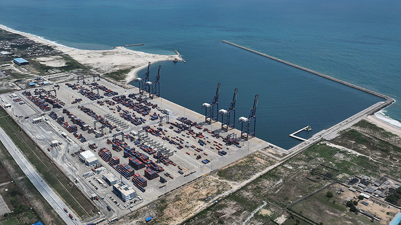 Maersk's reported $600m investment in Nigeria is news to Maersk :: Lloyd's List - Vimarsana News
