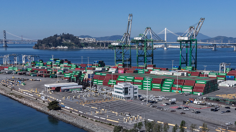 Oakland port