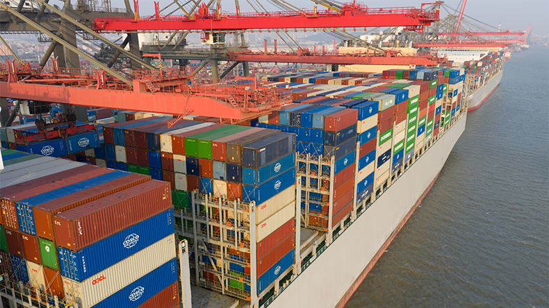 Xiamen port