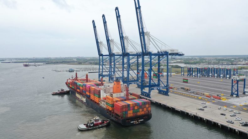 Charleston's Hugh K Leatherman Terminal. Credit: Walter Lagarenne / South Carolina Ports Authority