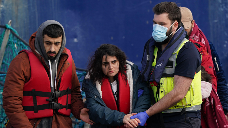 Migrants being brought into Dover, 04 Jan 2022.  PA Images / Alamy Stock Photo
