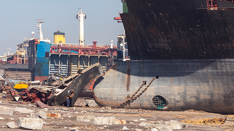 Sanctioned LPG tanker exits Iran shadow fleet via Alang scrapping yard