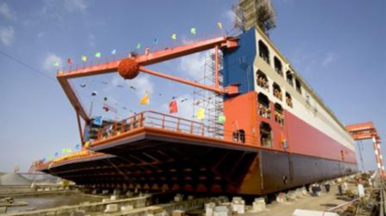 Jiangsu Hongqiang Ship Heavy Industry dock