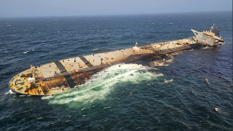Caroline Bezengi oil tanker casualty near Oman on 6 August 2026