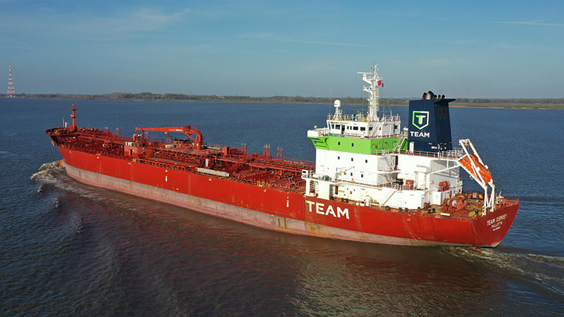 combined chemical and oil tanker Team Osprey    Team Tankers  Credit Hasenpusch Photo