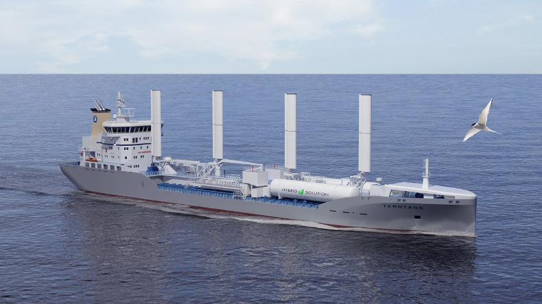 Terntank product tanker at sea