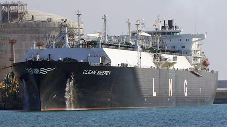 Dynagas LNG Partners Clean Energy LNG carrier at port