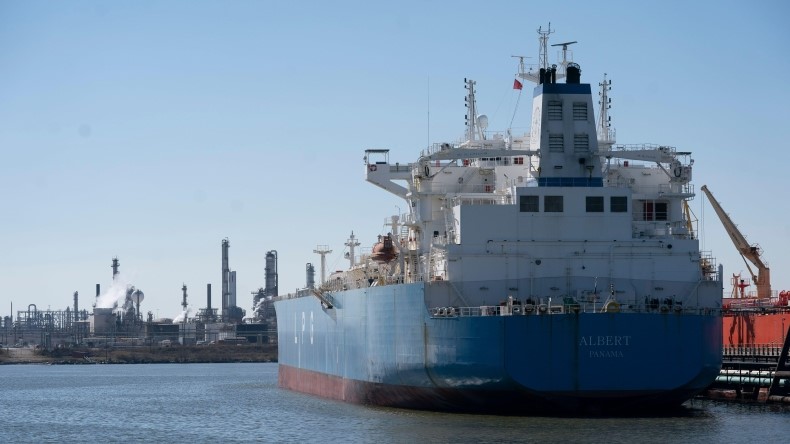 Tit-for-tat tariffs threat looms over VLGC market :: Lloyd's List