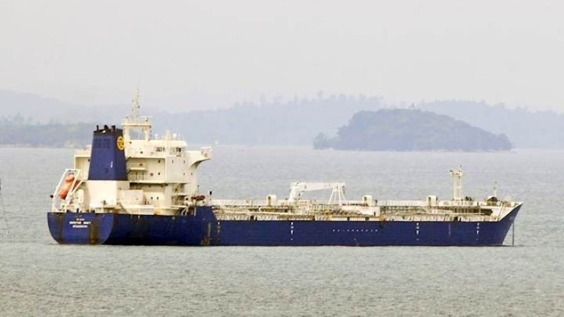 MR tanker Rialto under old name 790x444