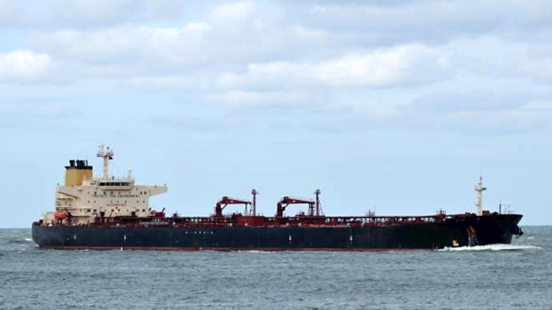 Vlcc Encelia on the water