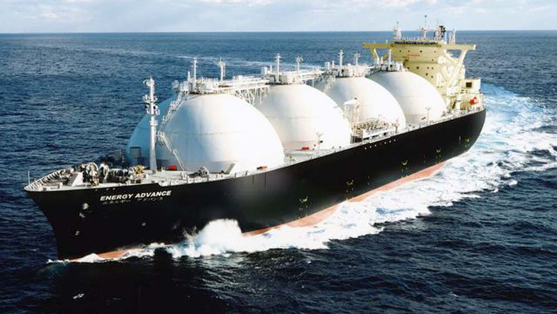 MOL LNG carrier Energy Advance
