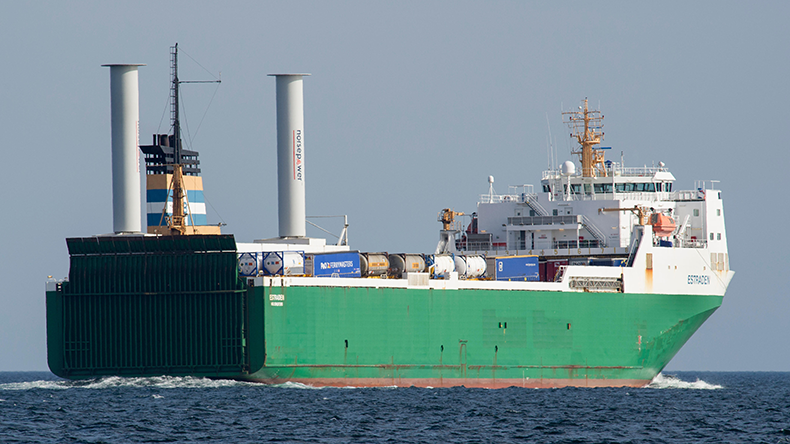 Ro-ro carrier Estraden fitted with Norsepower rotor sail