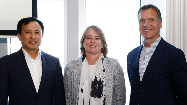 Samsung's Sanghun Lee, ABN Amro's Daphne de Kluis and Port of Rotterdam Authority's Paul Smits