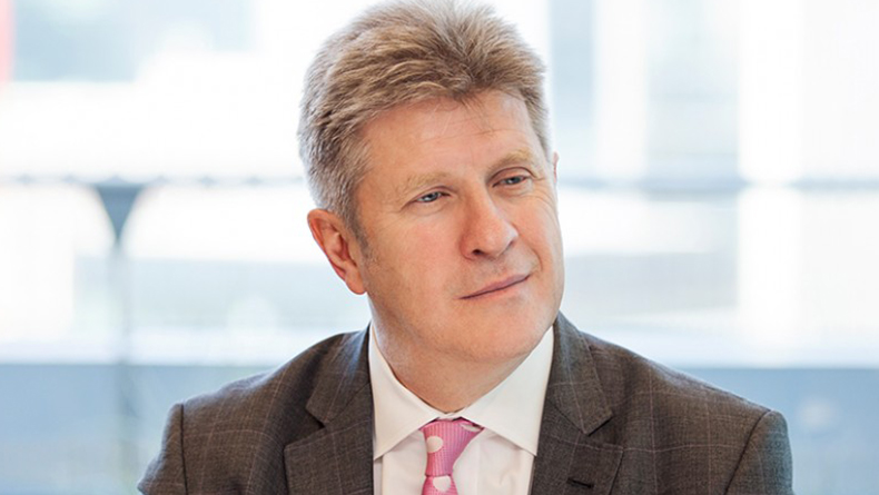 Stuart McAlpine, Clyde & Co