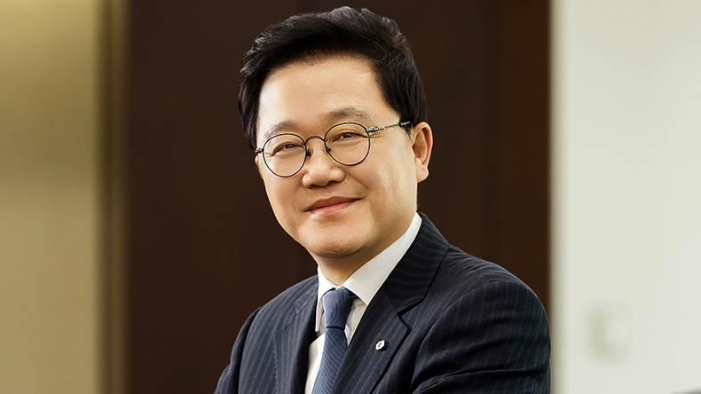 Kang Seog-hoon, chairman and chief executive, Korea Development Bank