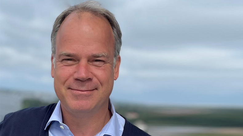 Nikolaus H. Schües,  president of BIMCO, and owner and chief executive of F. Laeisz