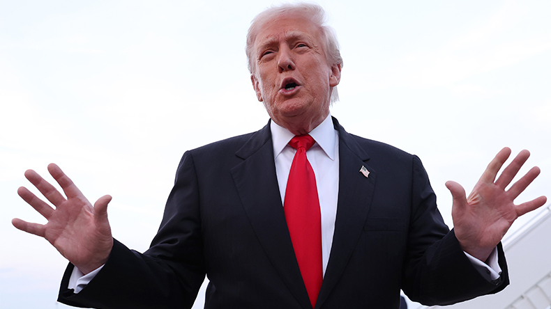 Donald Trump, US Administration