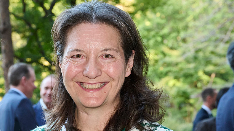 Karrie Trauth, Shell Maritime