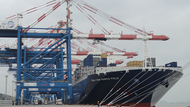 Xiamen: APMT Terminal