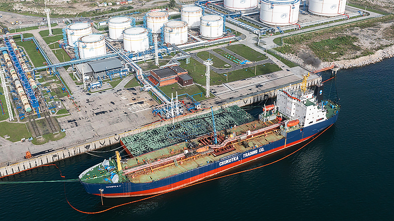 High freight premiums to ship Russian crude supercharge profits for sanctioned trades - Vimarsana News